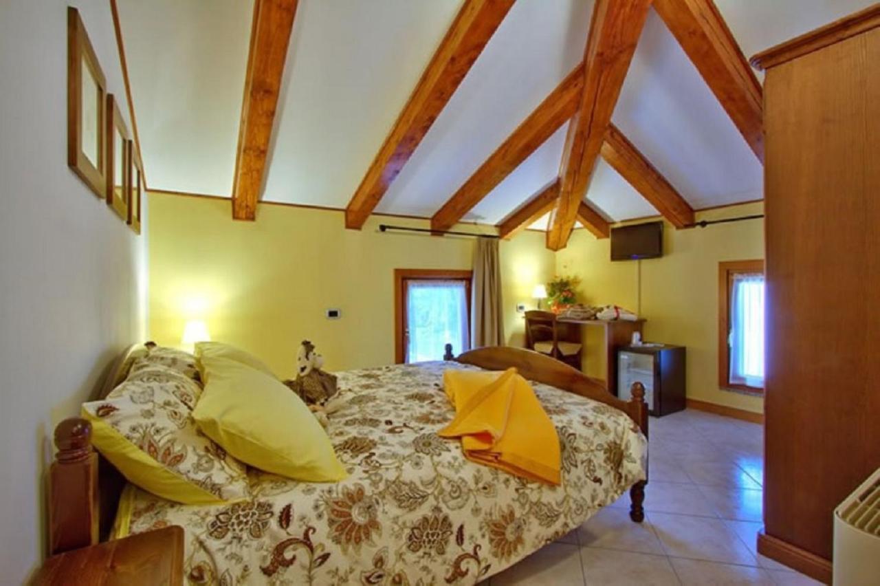 Pergola Rooms Tolmezzo Ngoại thất bức ảnh